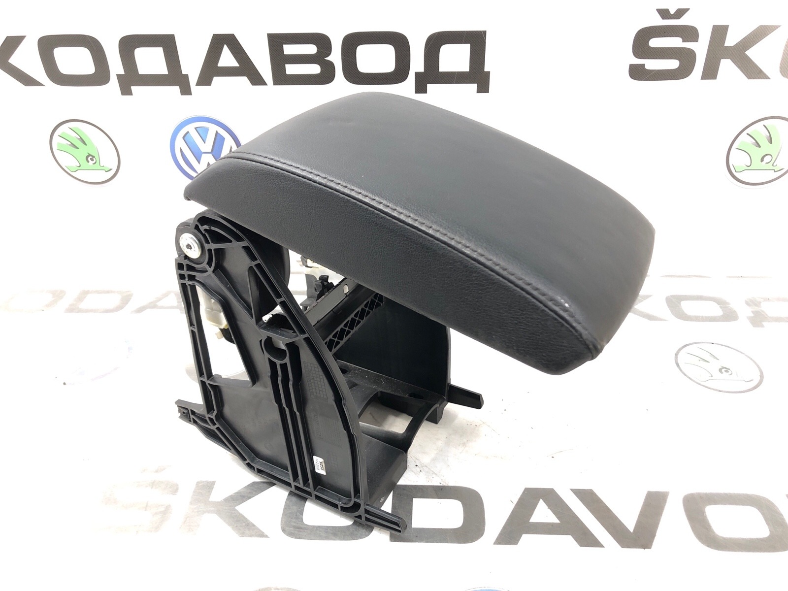 подлокотник, 7000 рублей, Москва