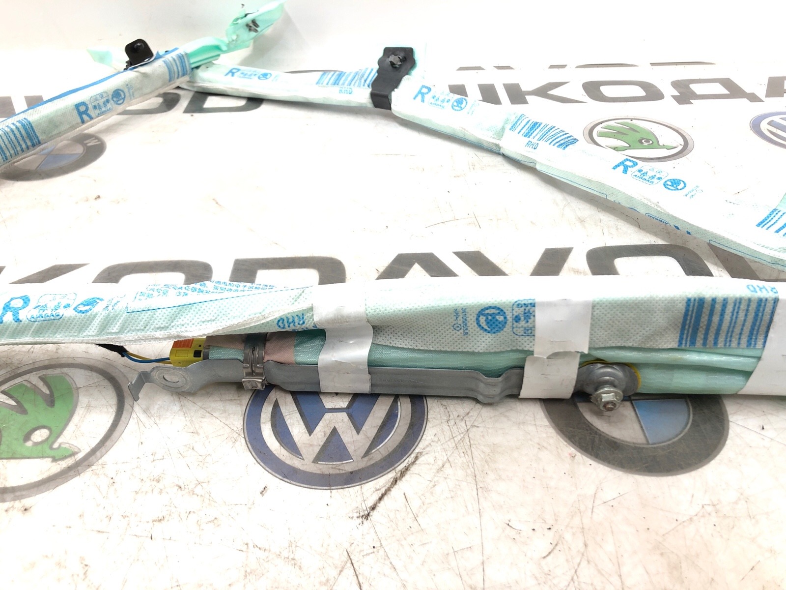 Подушка безопасности потолка шторка, 4000 рублей, Москва