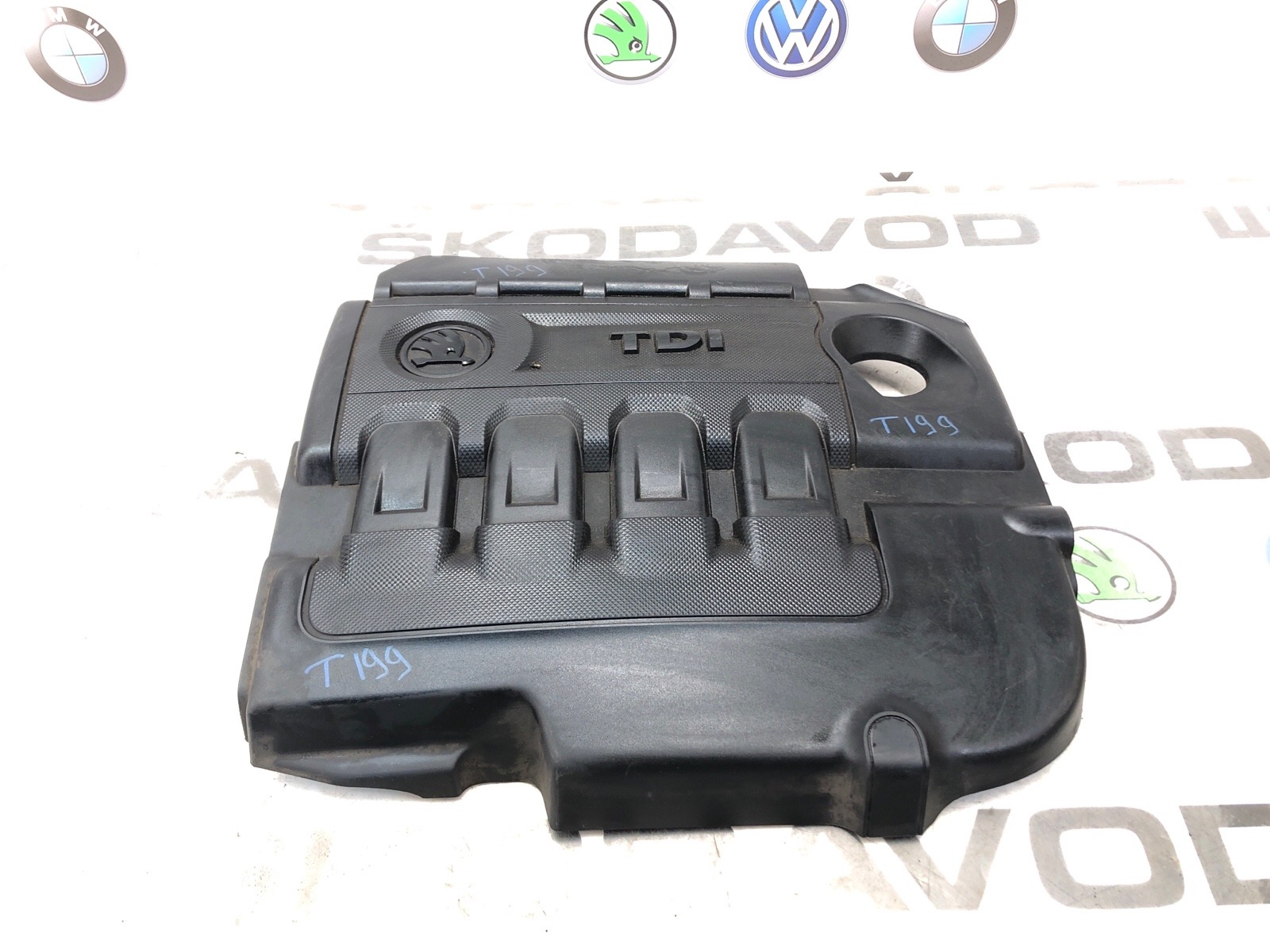 Крышка двигателя декоративная, 2000 рублей, Москва