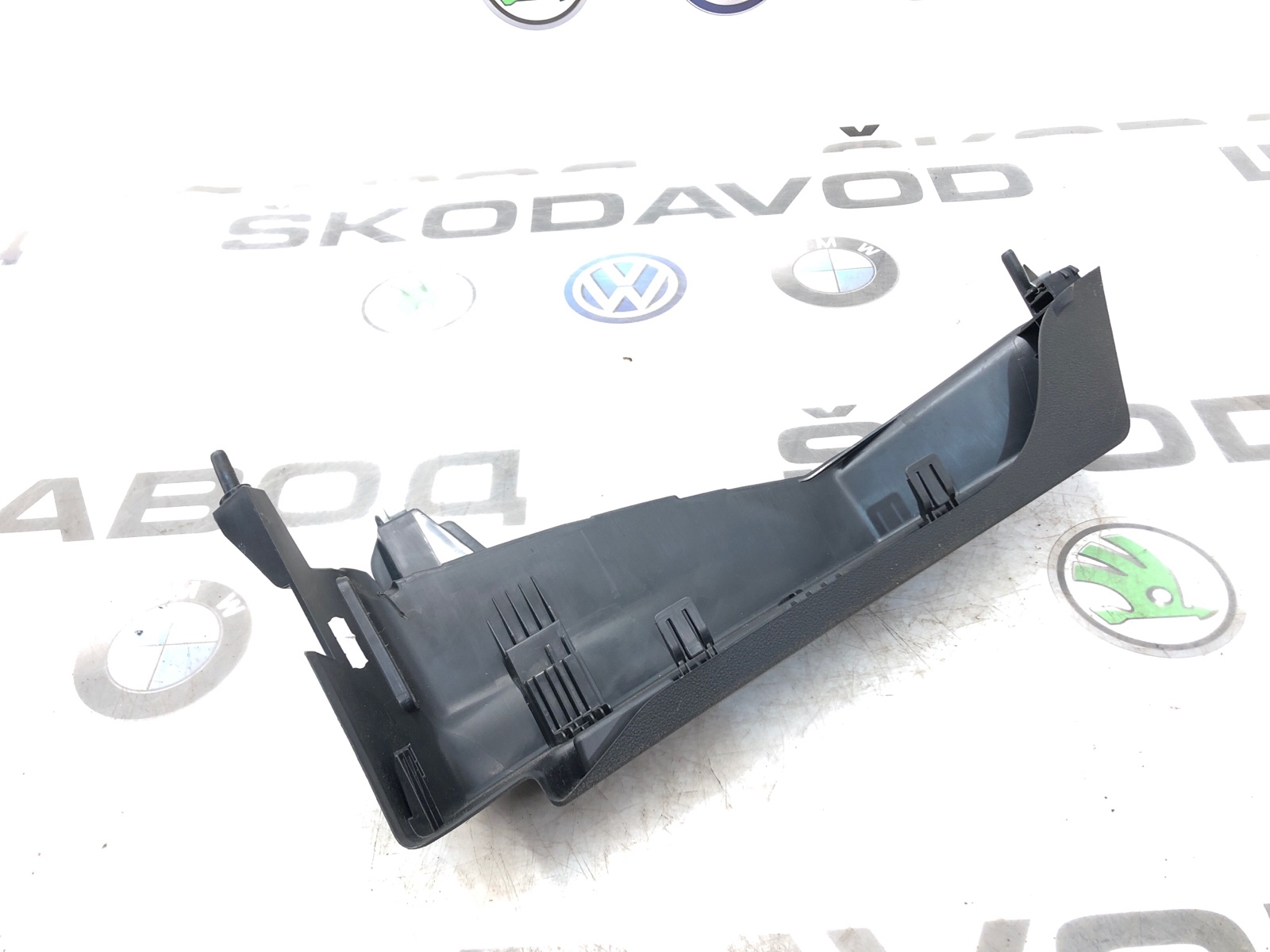 Направляющая полки багажника, 500 рублей, Москва