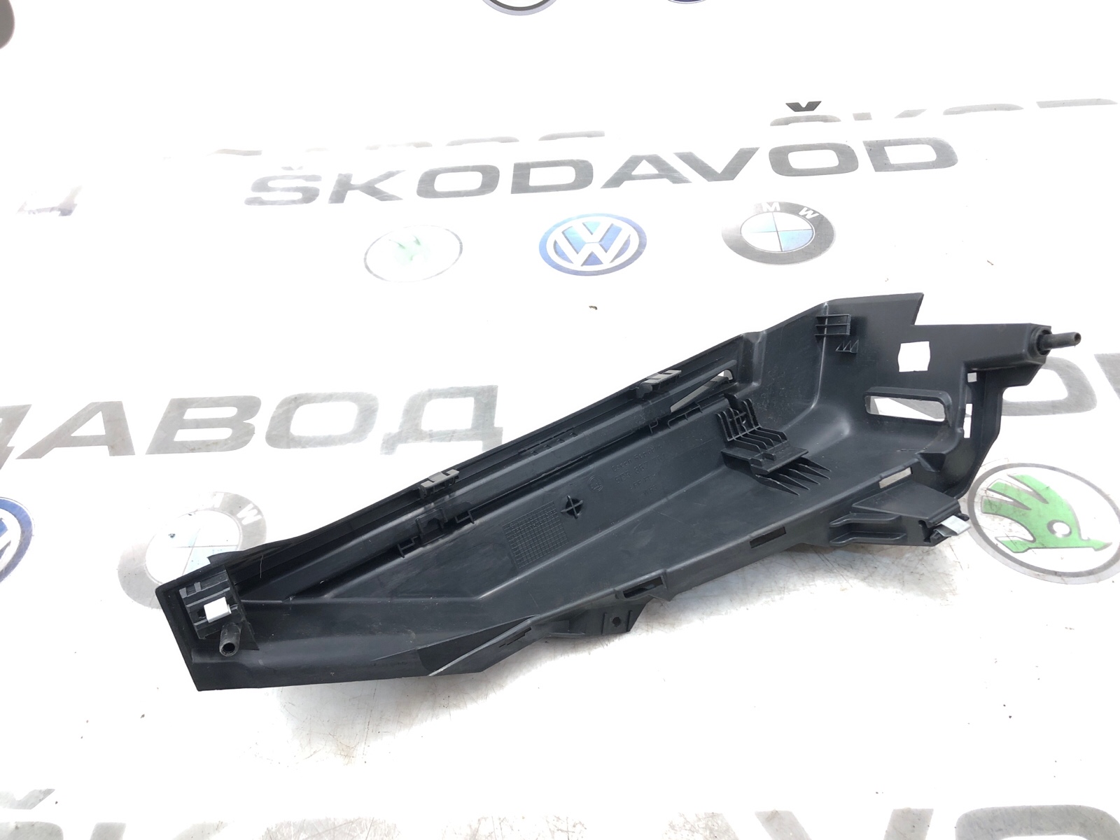 Направляющая полки багажника, 500 рублей, Москва