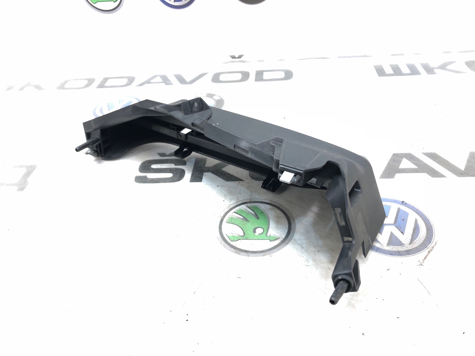 Направляющая полки багажника, 500 рублей, Москва