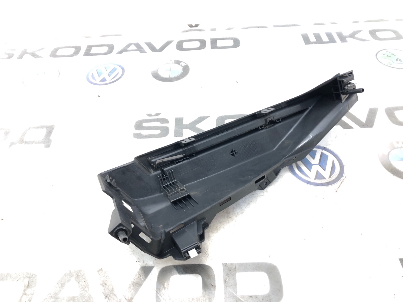 Направляющая полки багажника, 500 рублей, Москва