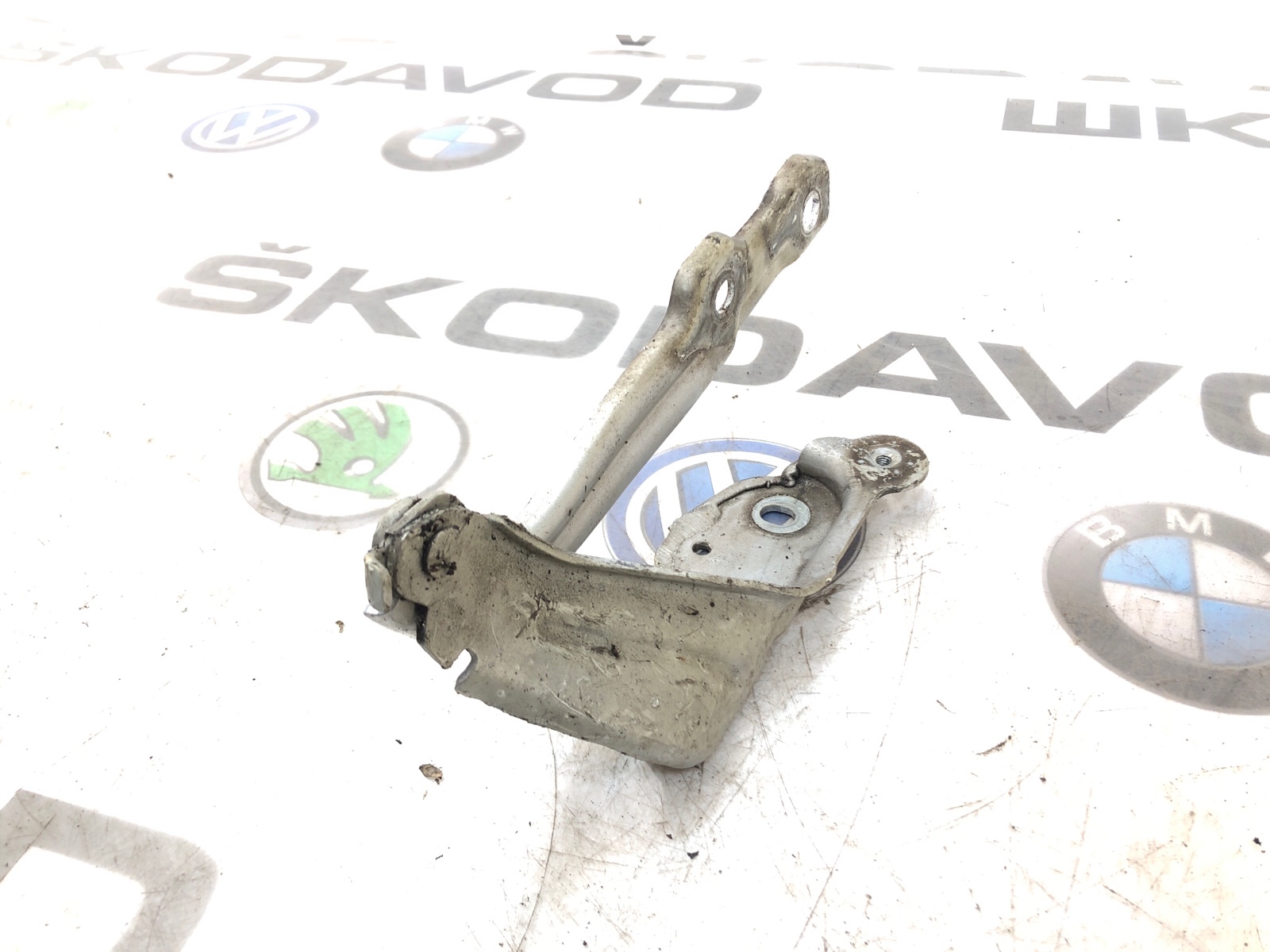 петля капота, 2000 рублей, Москва