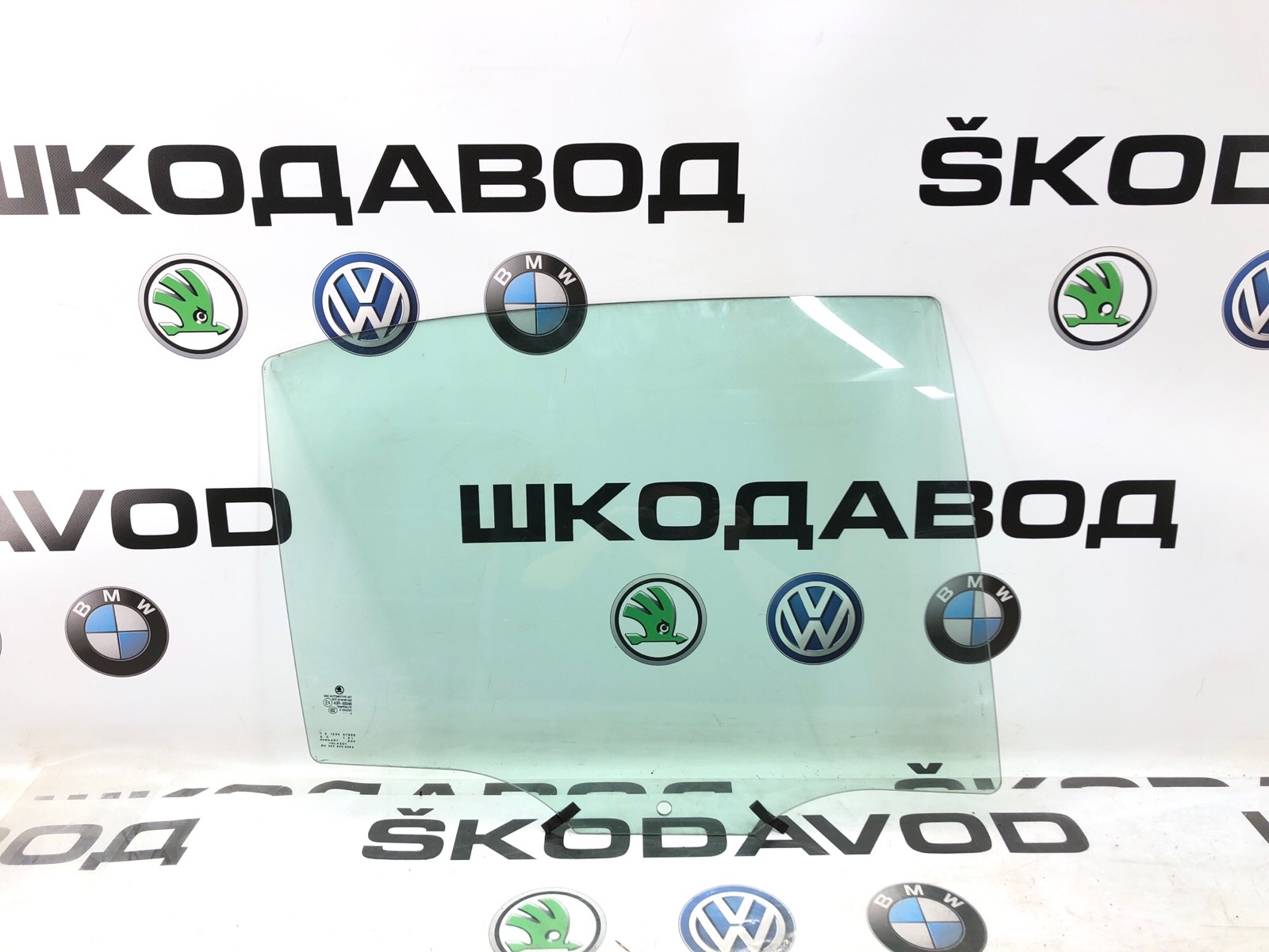 Стекло двери, 4000 рублей, Москва