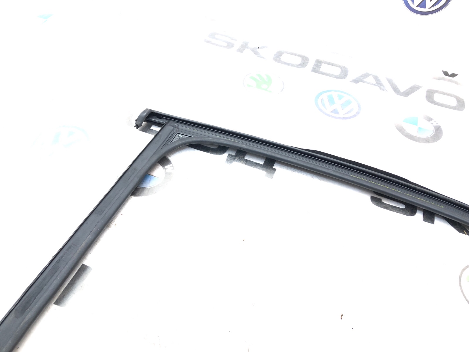 Уплотнитель стекла, 2000 рублей, Москва