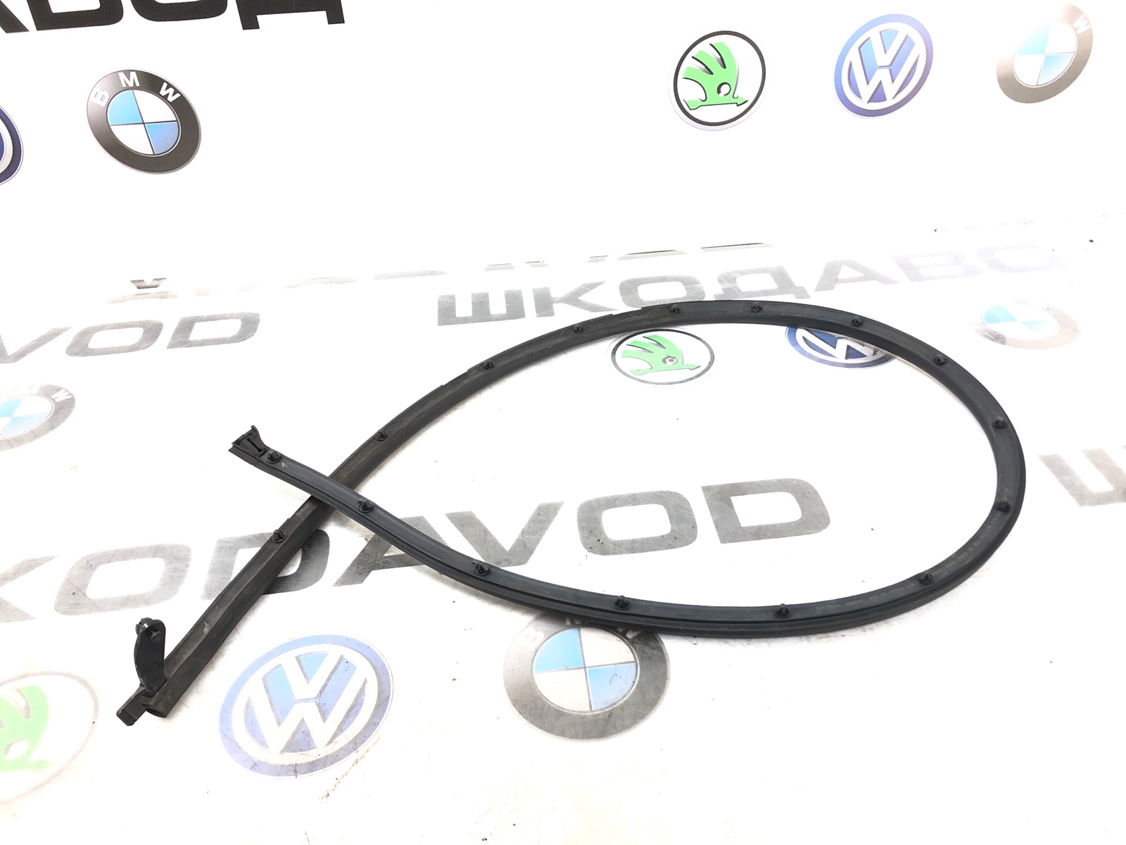 Уплотнитель двери, 2000 рублей, Москва