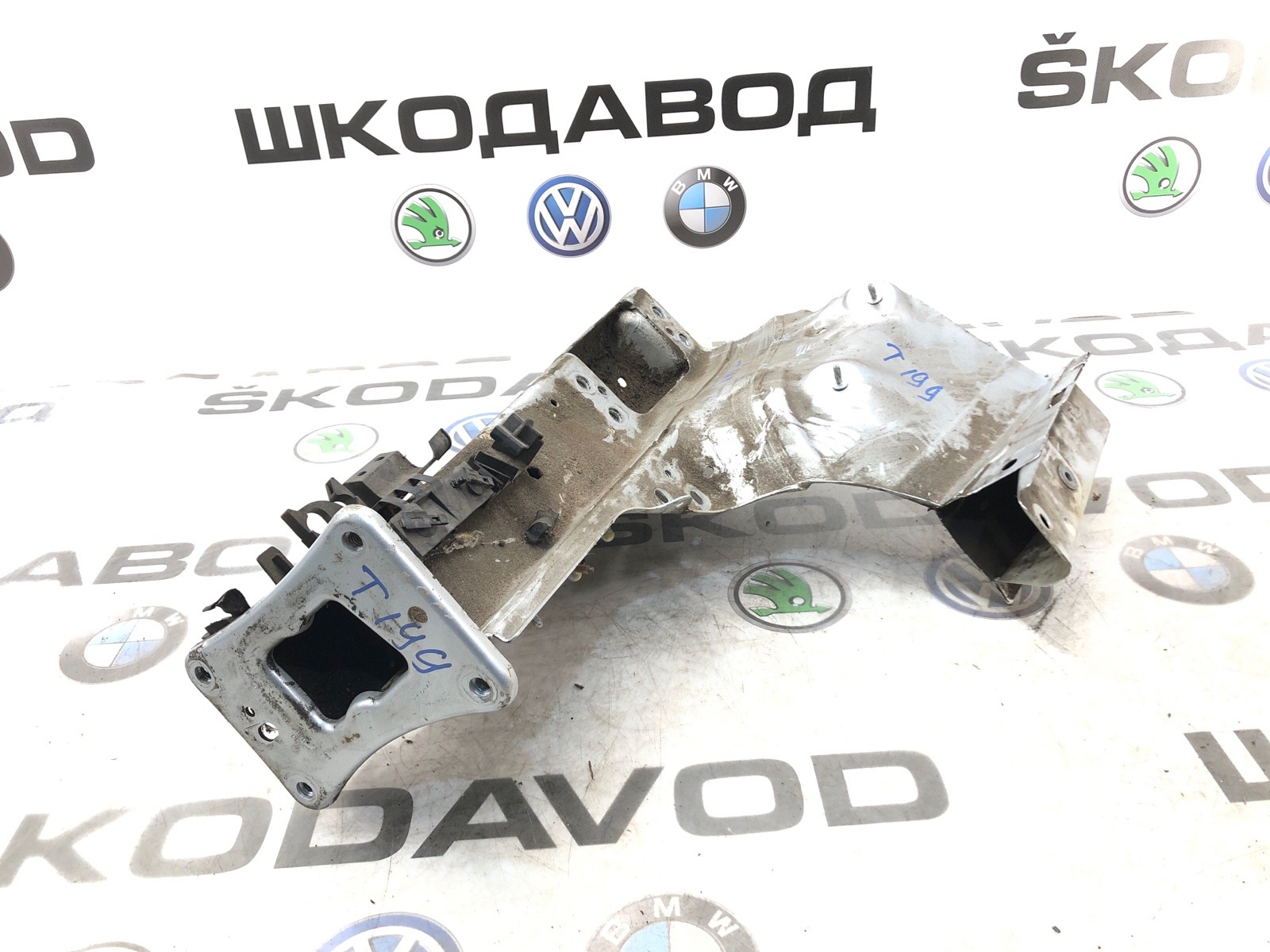 лонжерон, 5000 рублей, Москва