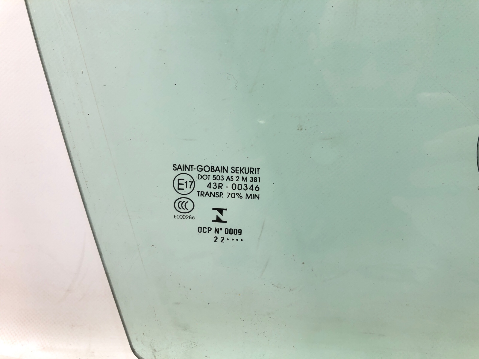 Стекло двери, 2000 рублей, Москва