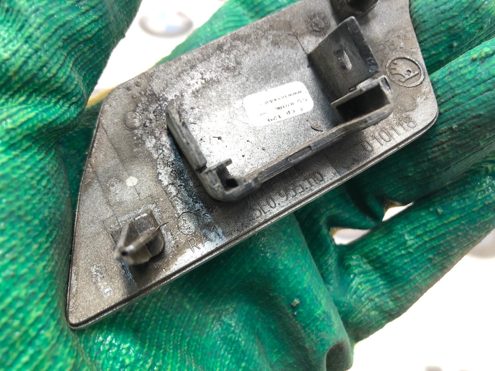 Крышка форсунки омывателя фар, 1500 рублей, Москва