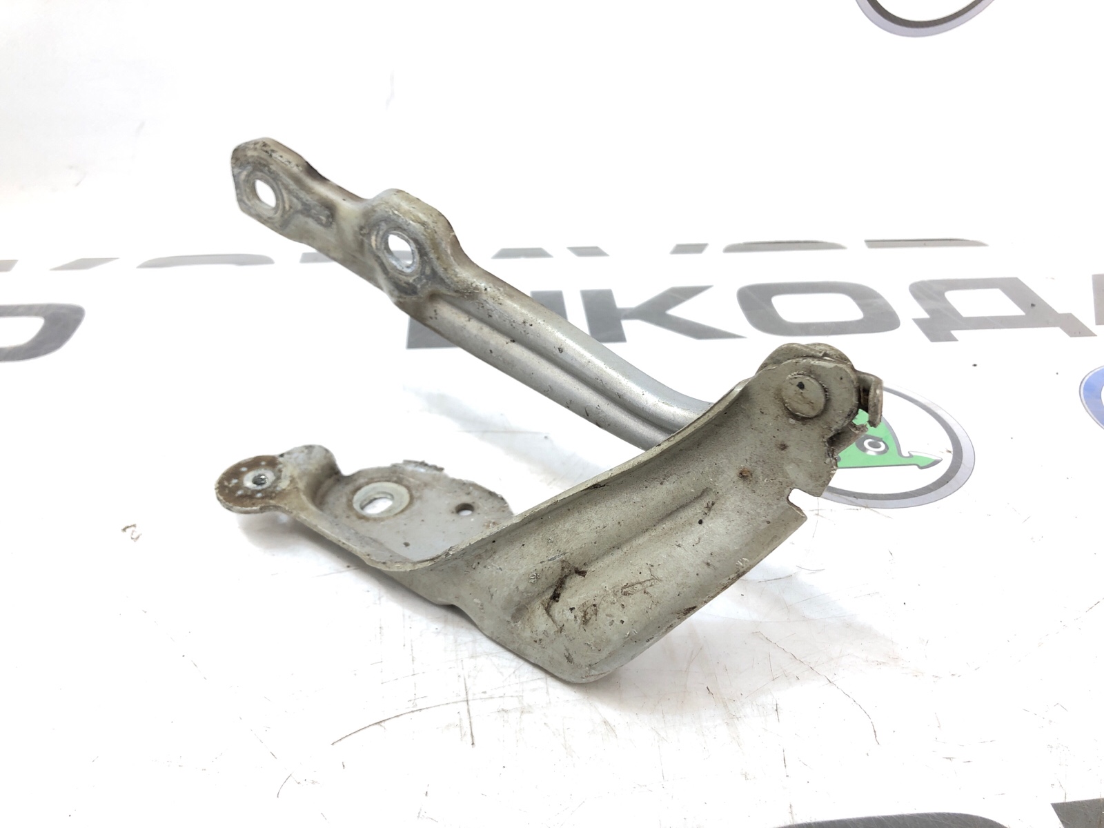 петля капота, 2000 рублей, Москва