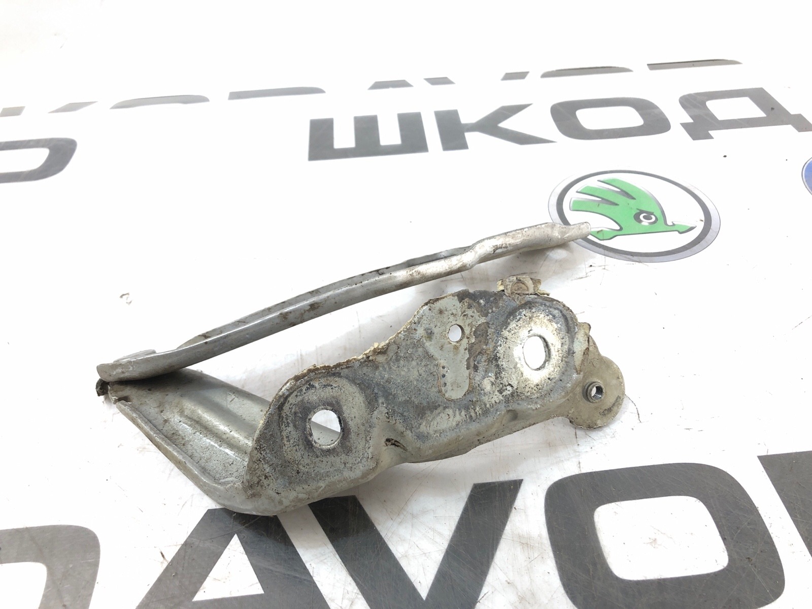 петля капота, 2000 рублей, Москва