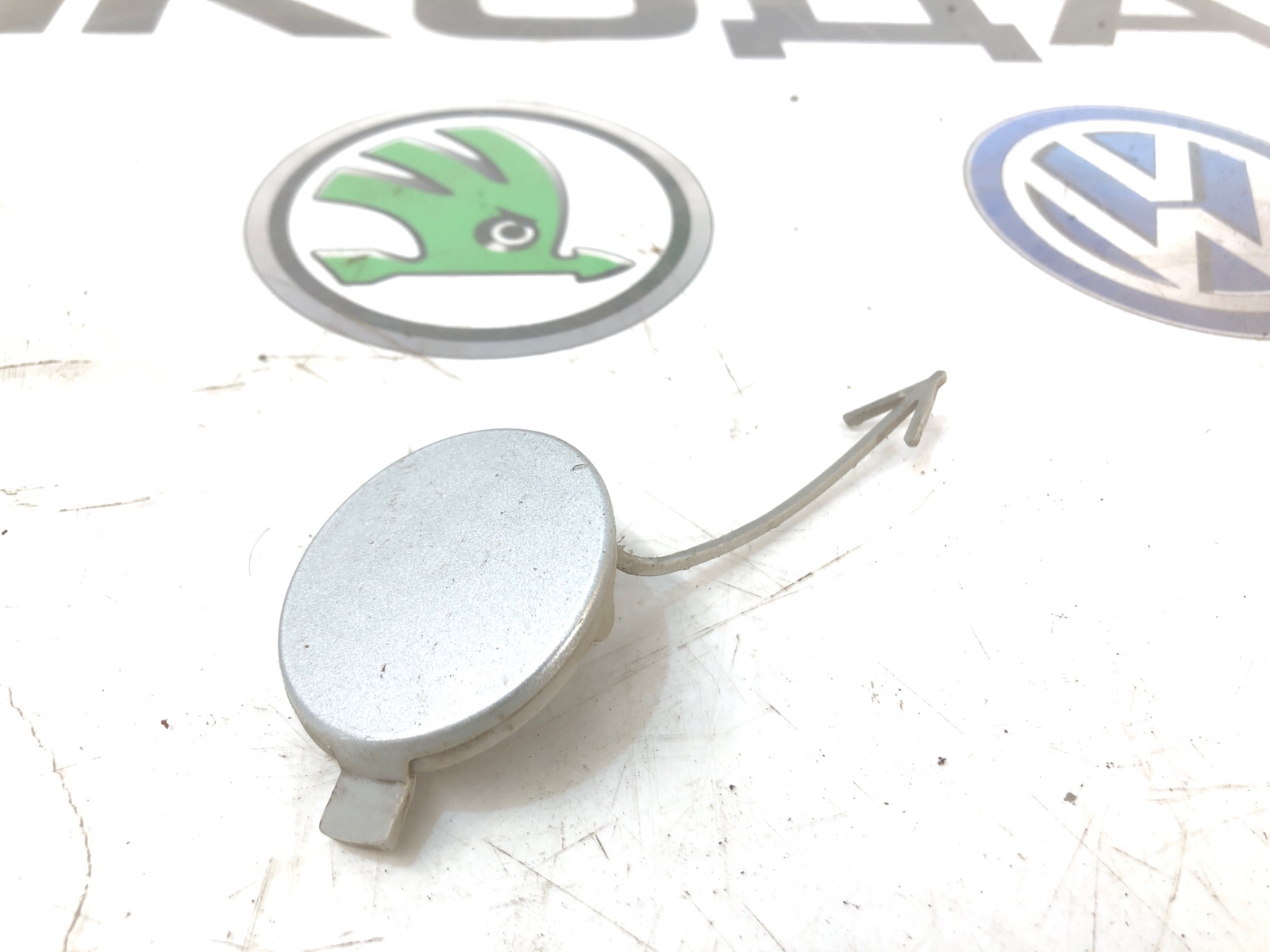 заглушка буксировочного крюка, 1000 рублей, Москва