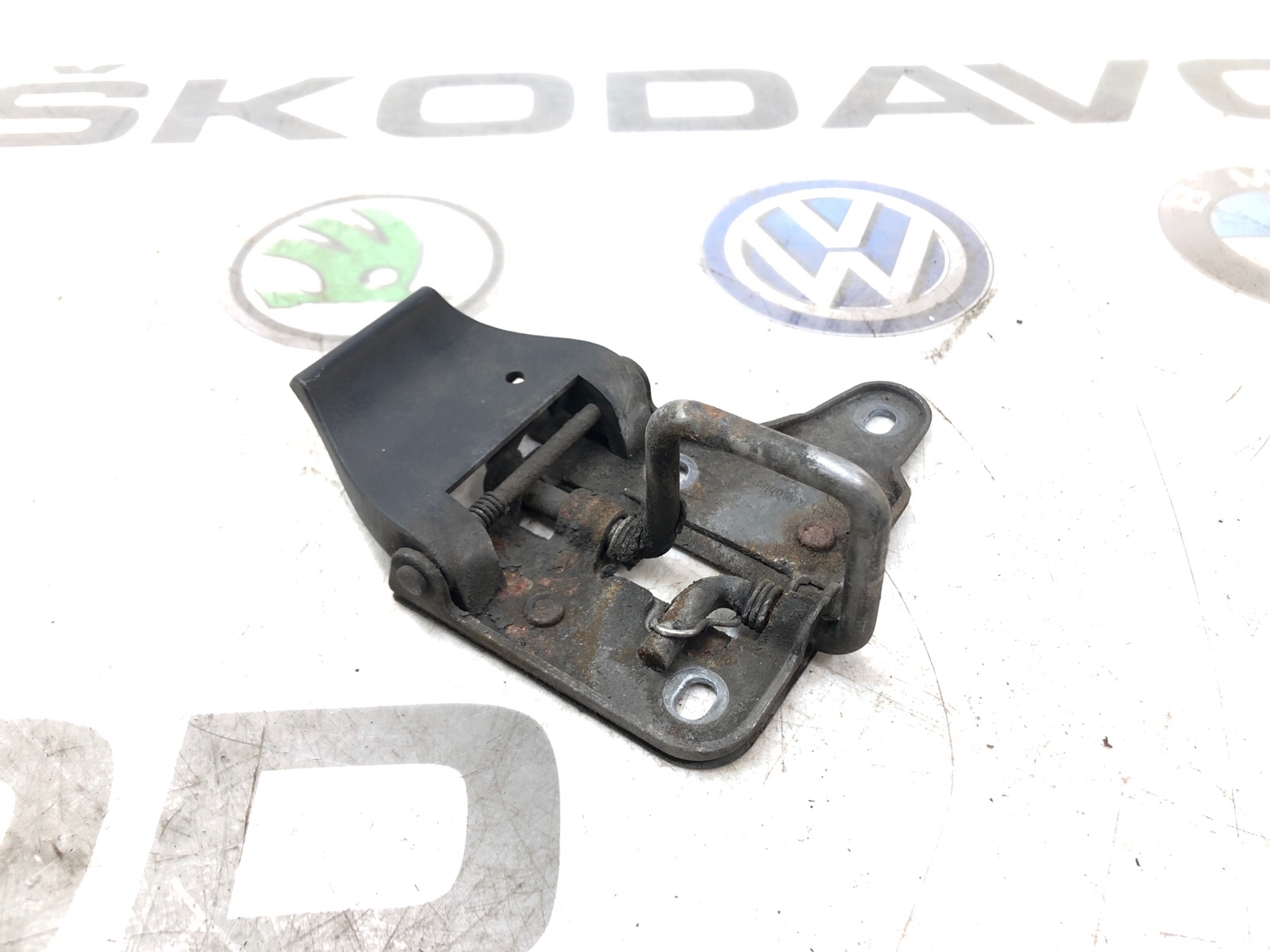 крюк капота, 2500 рублей, Москва