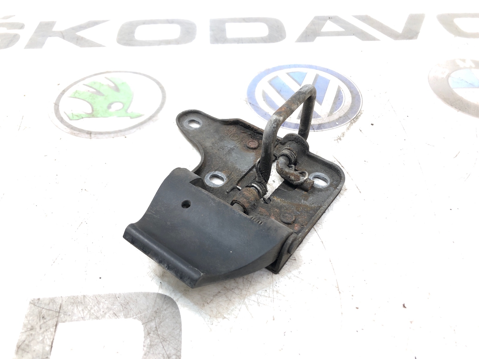 крюк капота, 2500 рублей, Москва