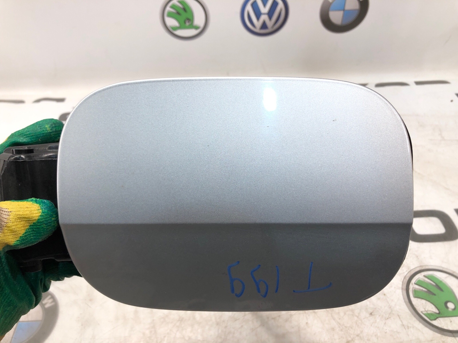 лючок бензобака, 2000 рублей, Москва