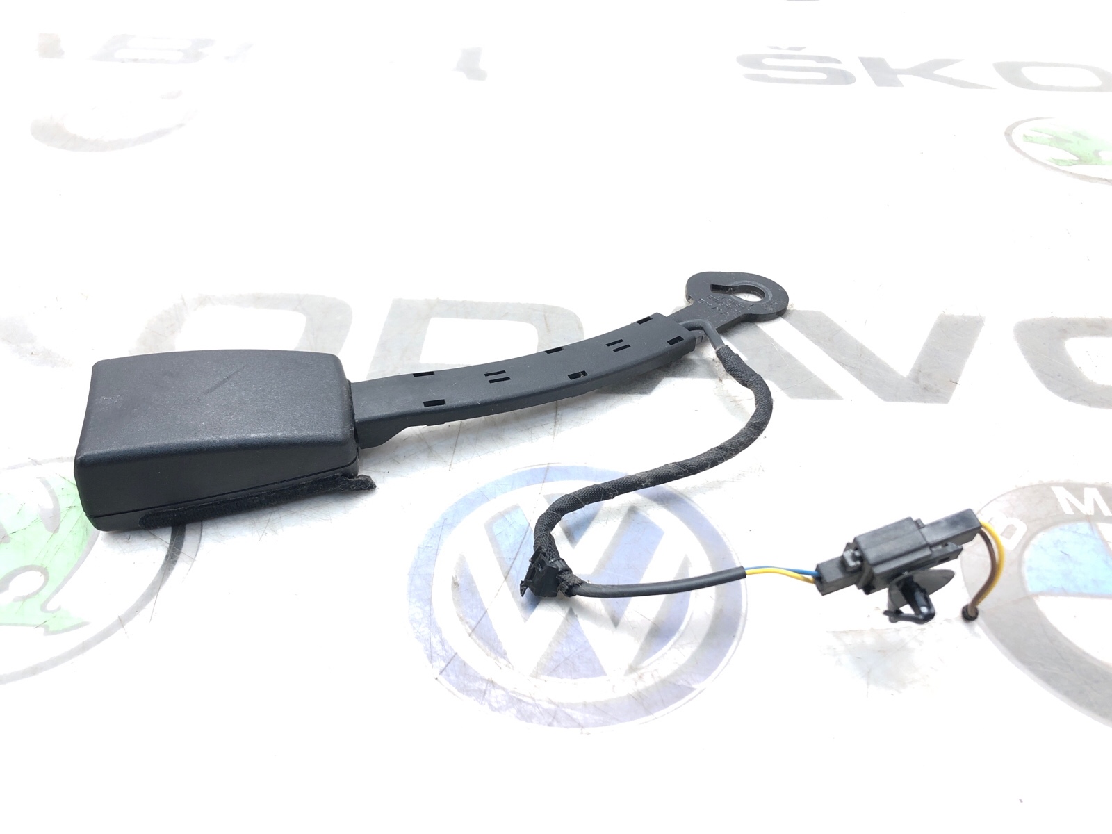 Замок ремня безопасности, 2000 рублей, Москва