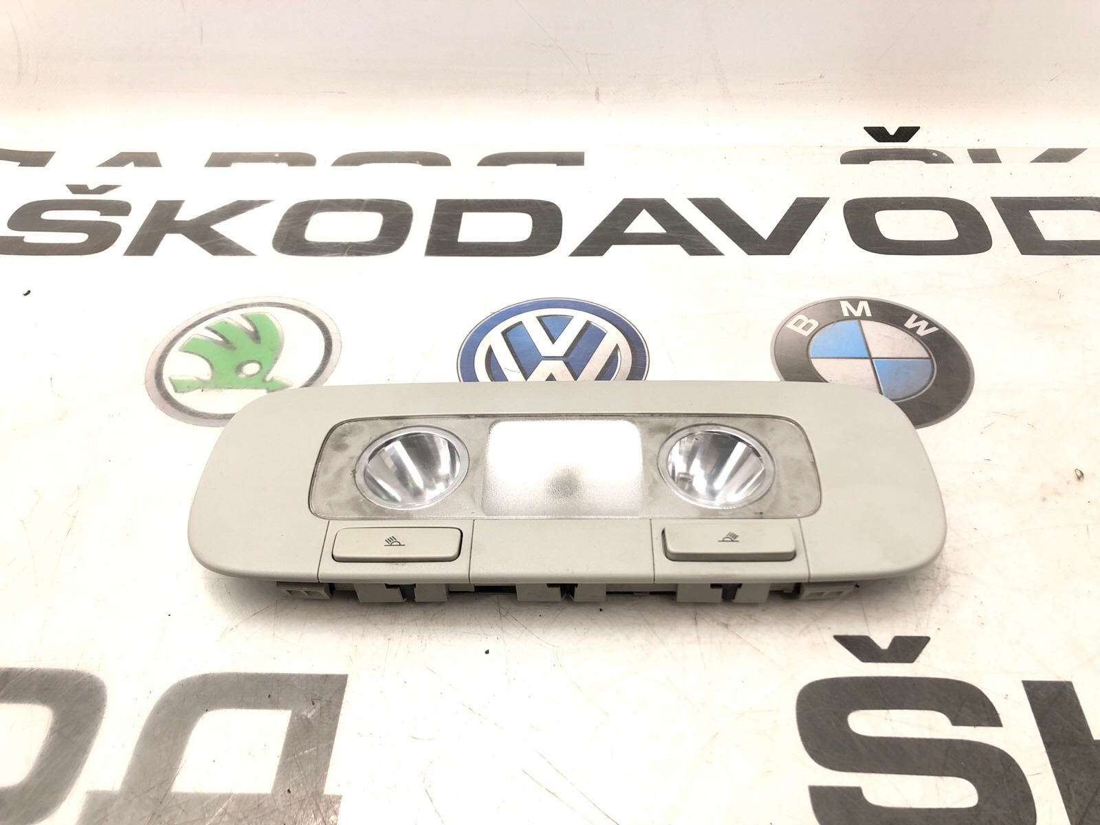 Плафон освещения салона, 750 рублей, Москва