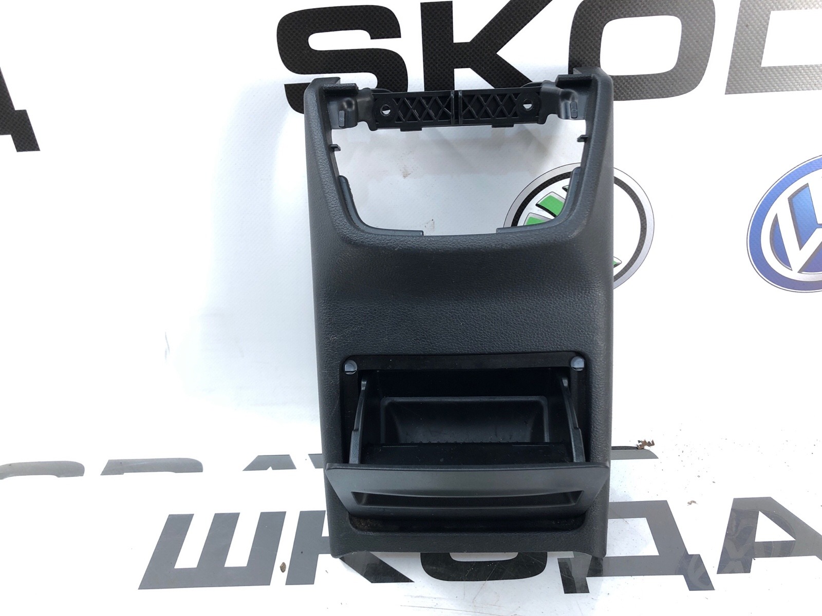 Пепельница, 2000 рублей, Москва