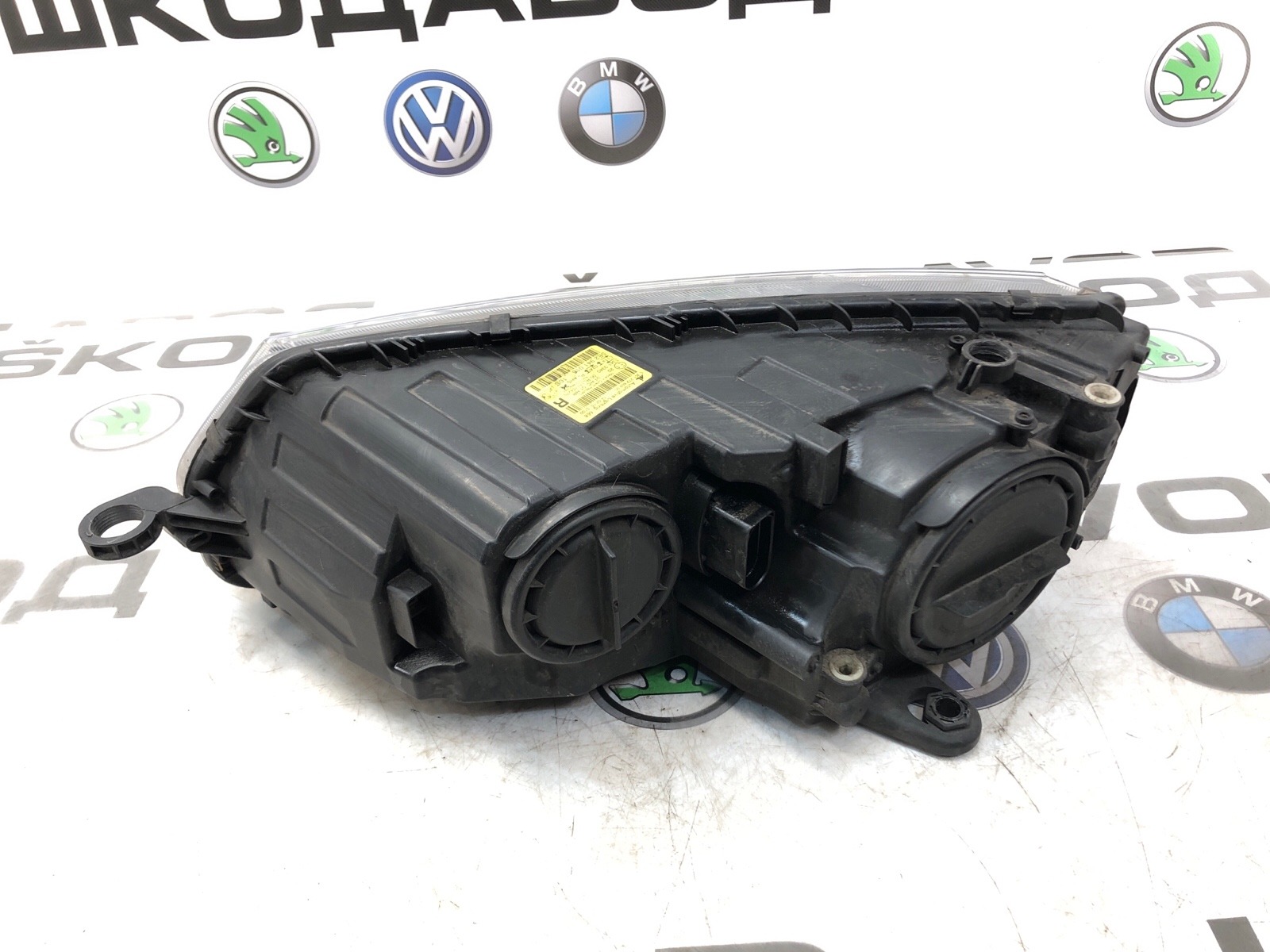 фара, 6000 рублей, Москва