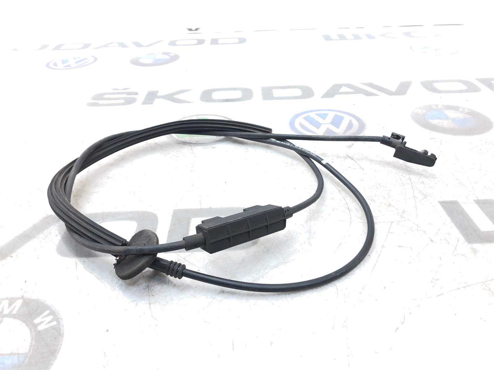 Трос замка капота, 5000 рублей, Москва