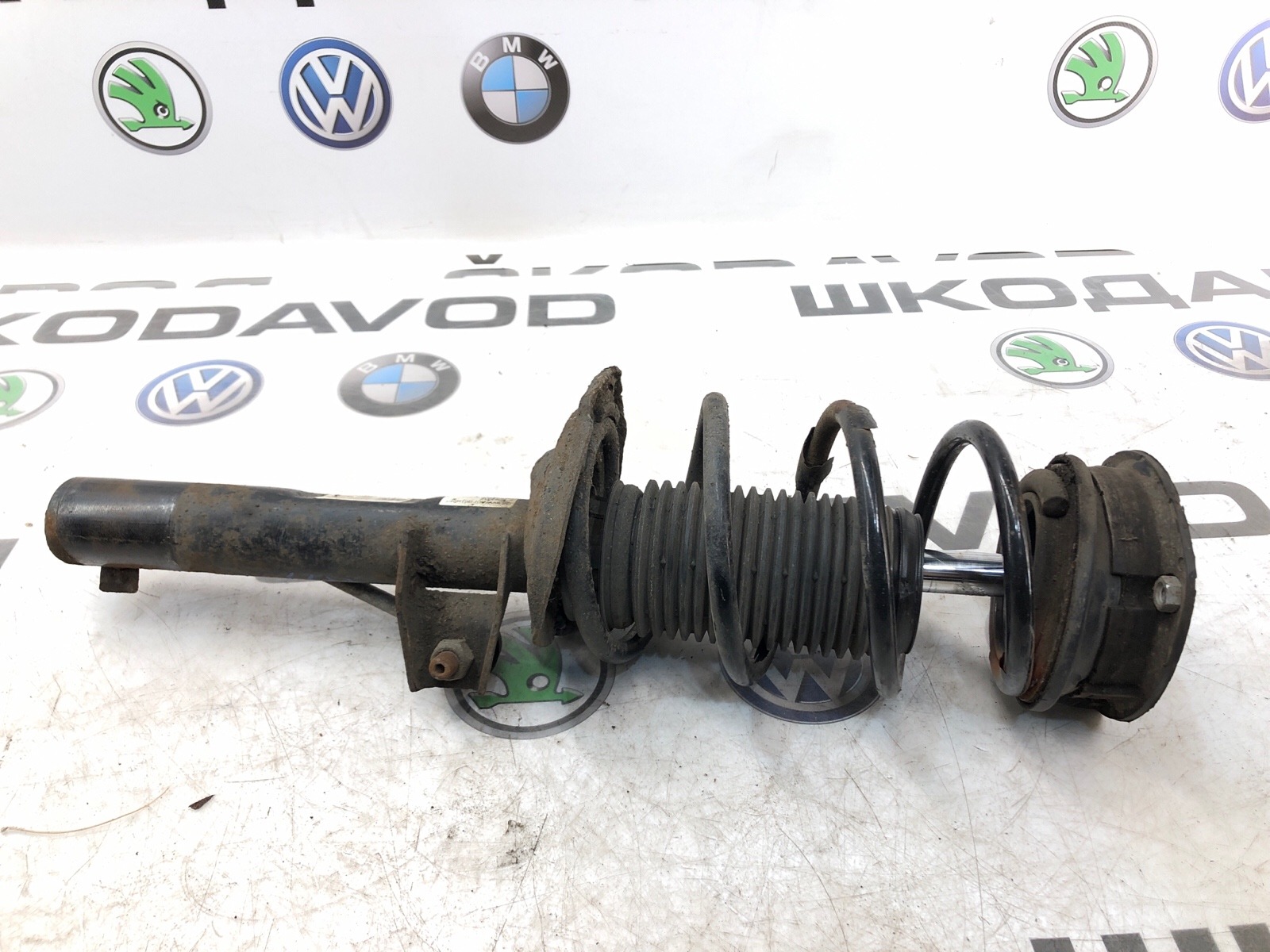 Амортизатор, 3000 рублей, Москва