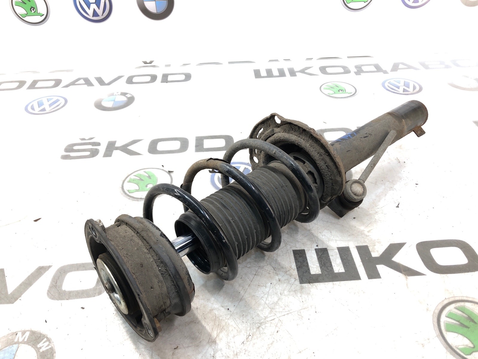 Амортизатор, 3000 рублей, Москва