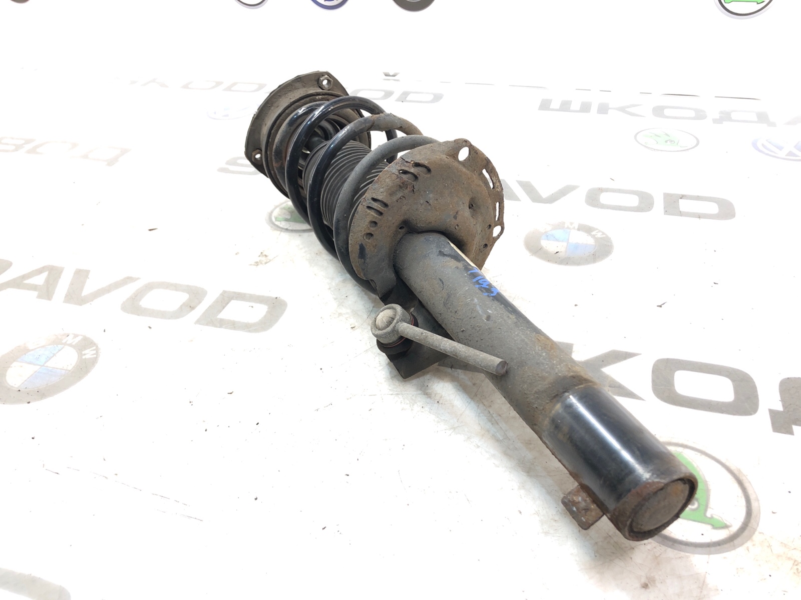 Амортизатор, 3000 рублей, Москва