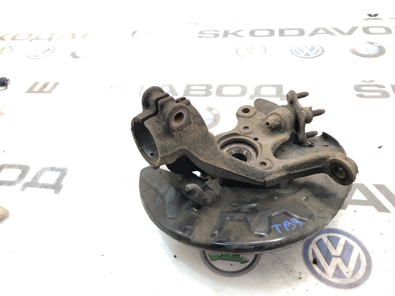 Кулак поворотный, 7000 рублей, Москва