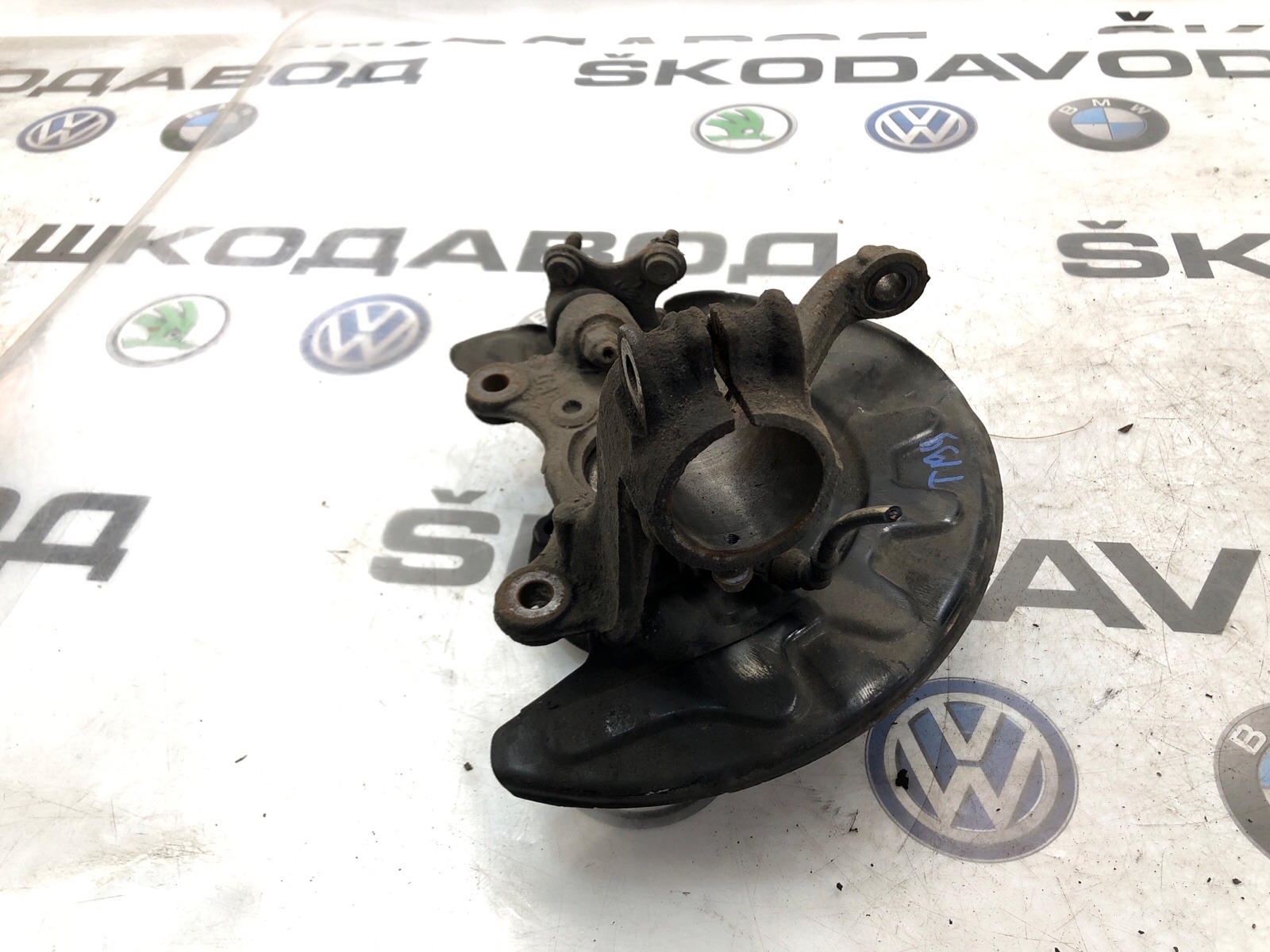 Кулак поворотный, 7000 рублей, Москва