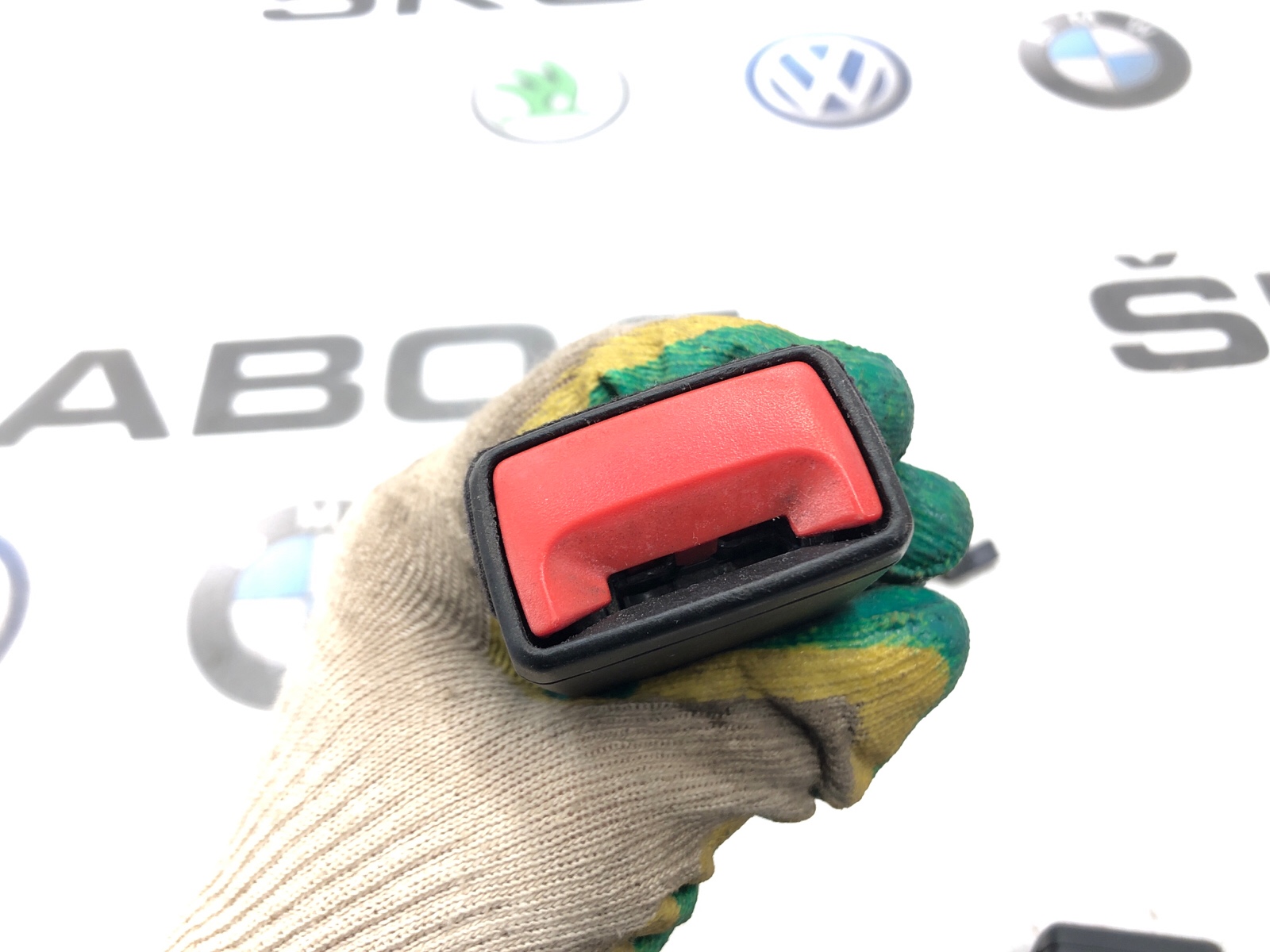 Замок ремня безопасности, 3000 рублей, Москва