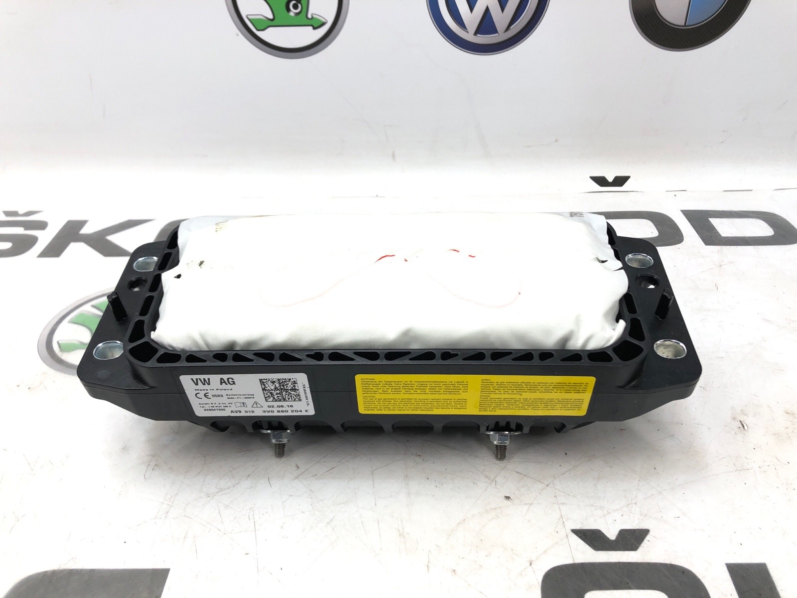 Подушка безопасности пассажира, 10000 рублей, Москва