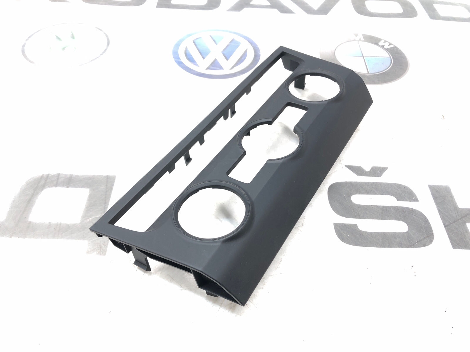 Накладка климат-контроля, 2000 рублей, Москва