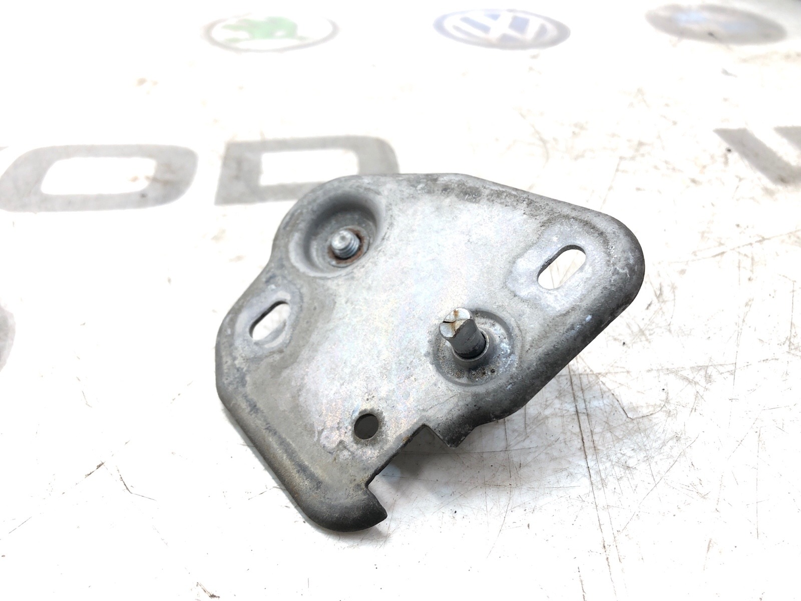 крюк капота, 1500 рублей, Москва