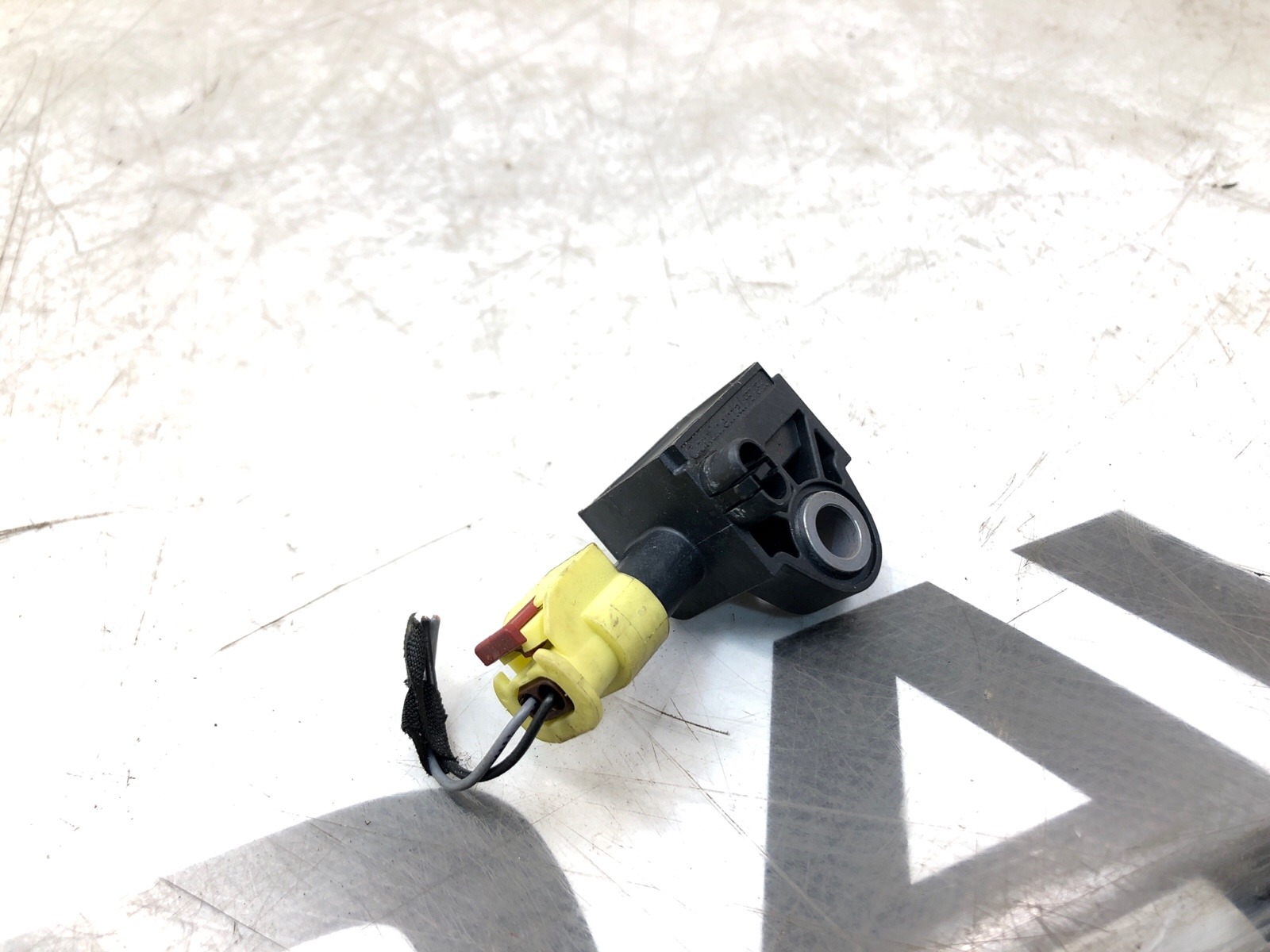 Датчик удара, 1000 рублей, Москва