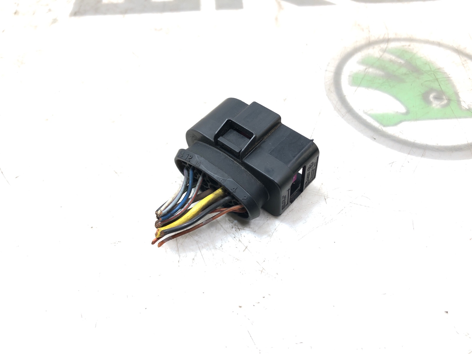 Разъем фары ксенон, 500 рублей, Москва