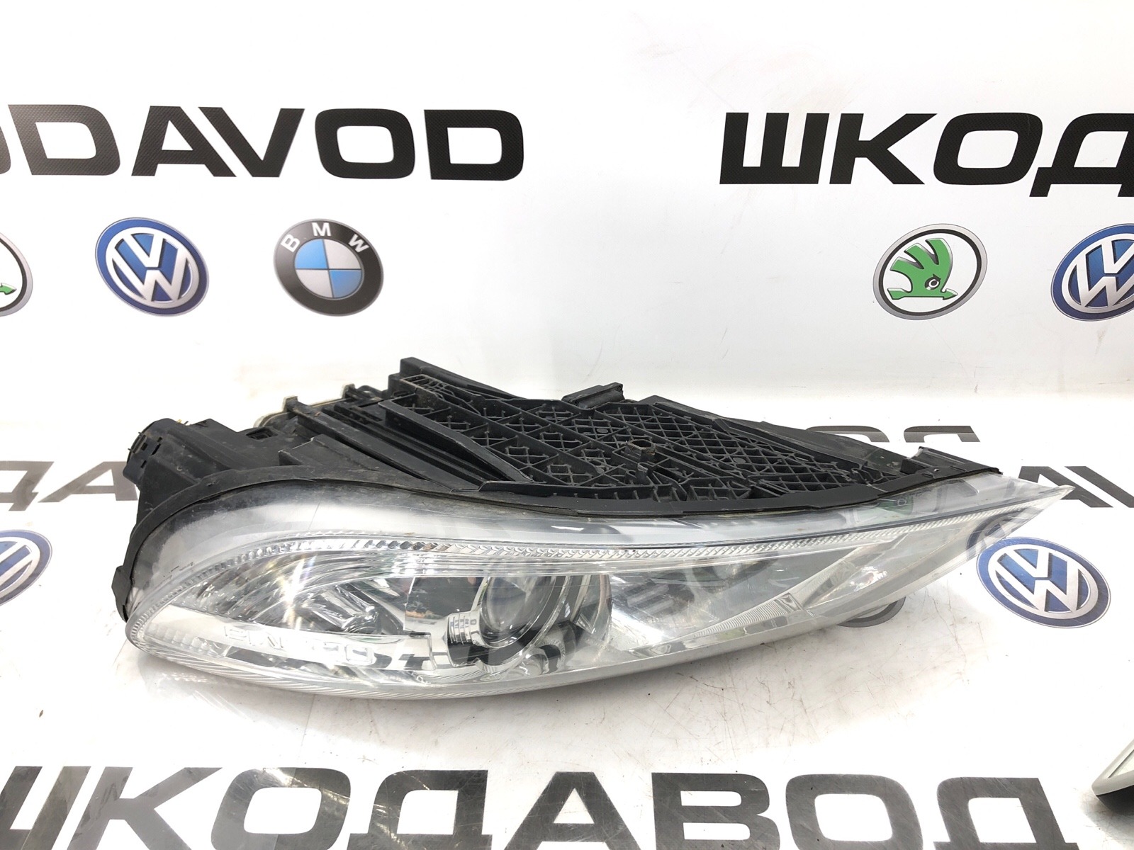 Фара ксенон, 55000 рублей, Москва