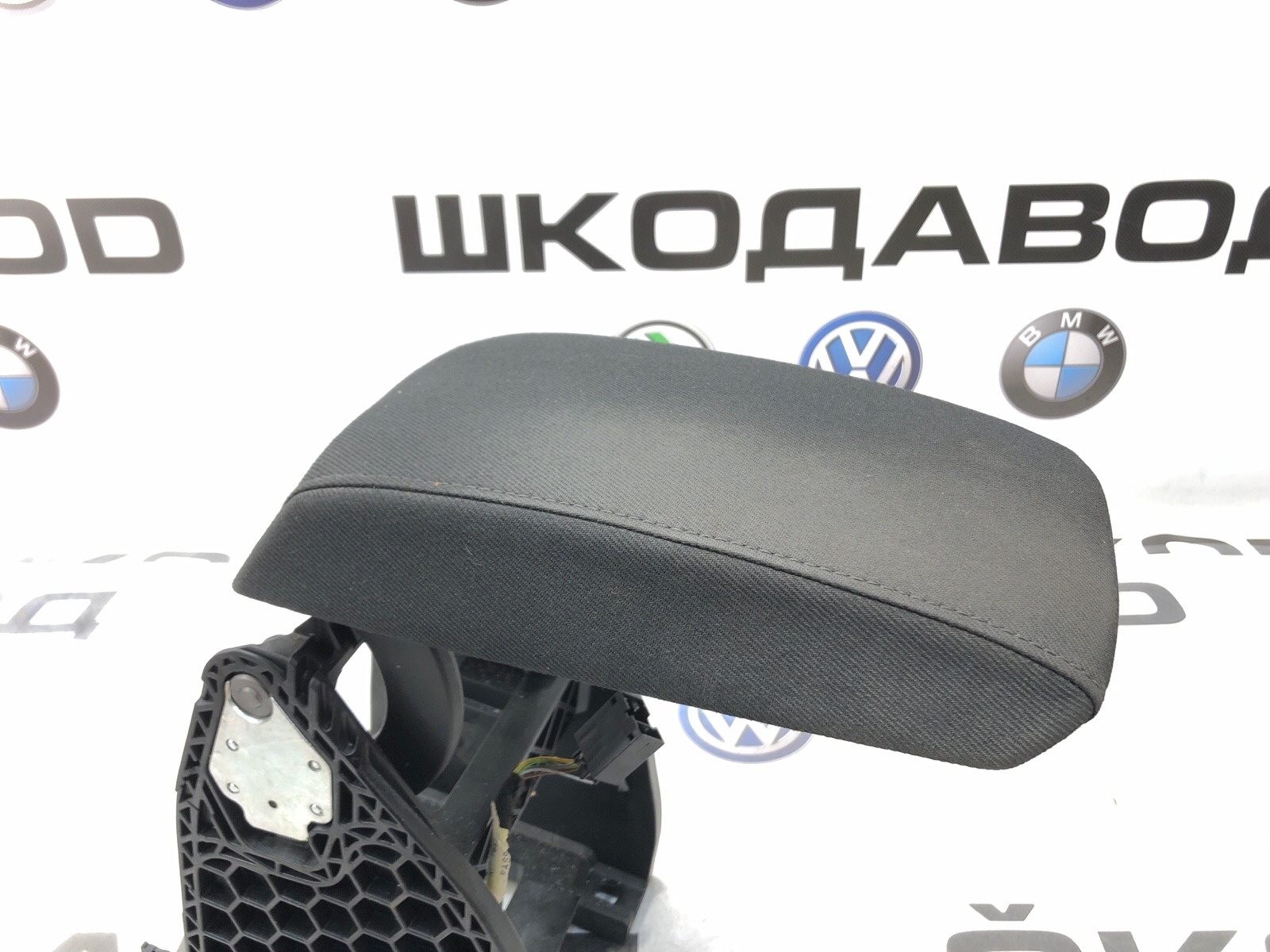 подлокотник, 3000 рублей, Москва