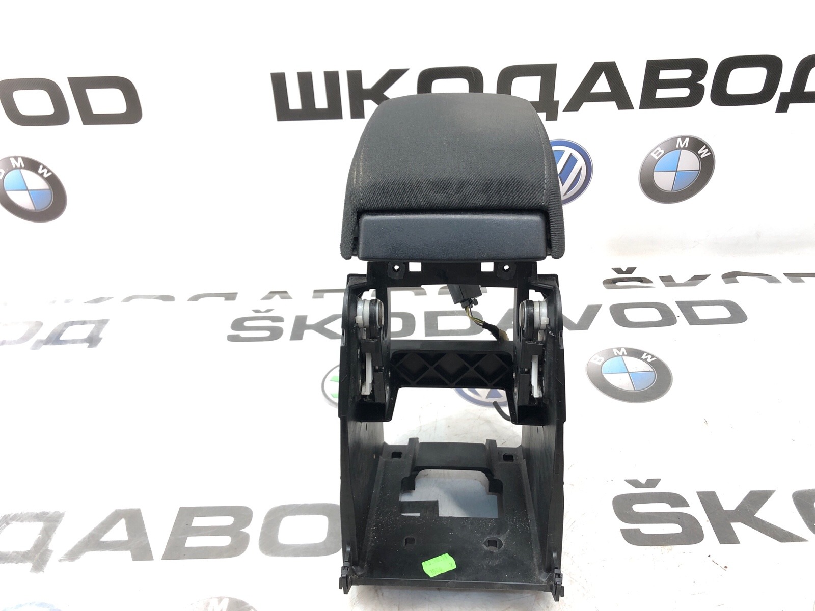 подлокотник, 3000 рублей, Москва