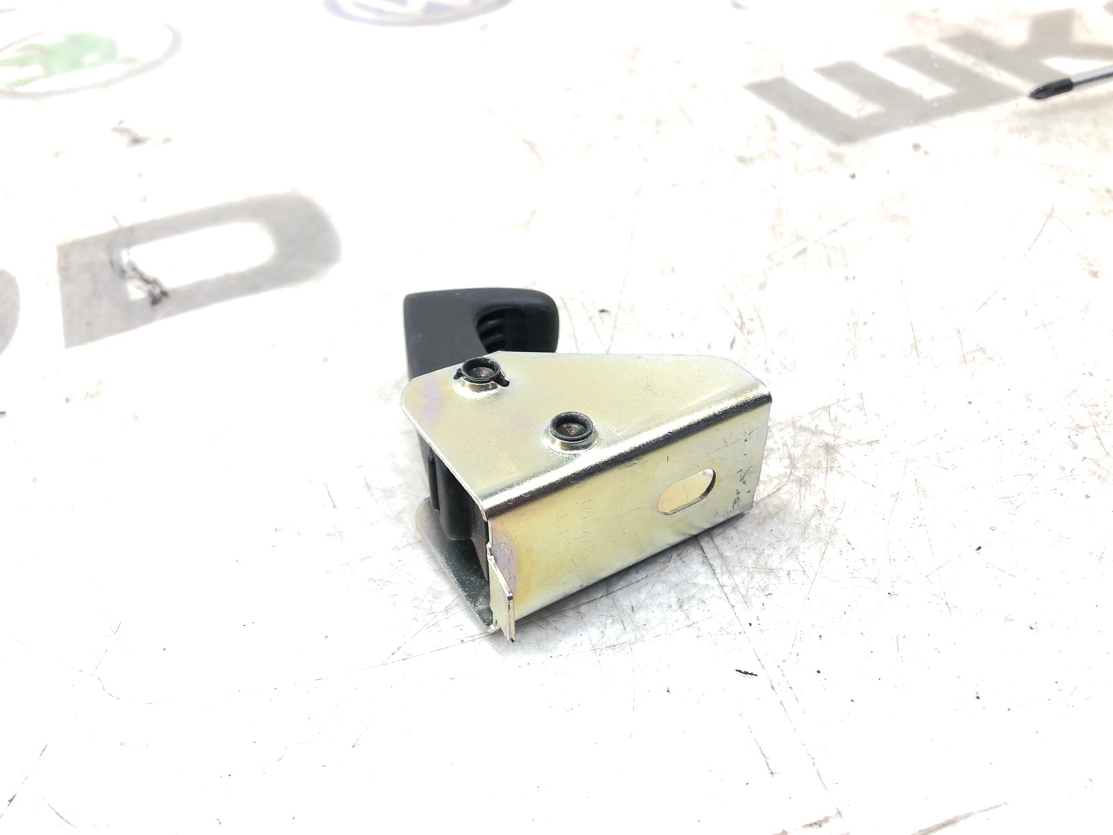 Крючок в багажник, 300 рублей, Москва