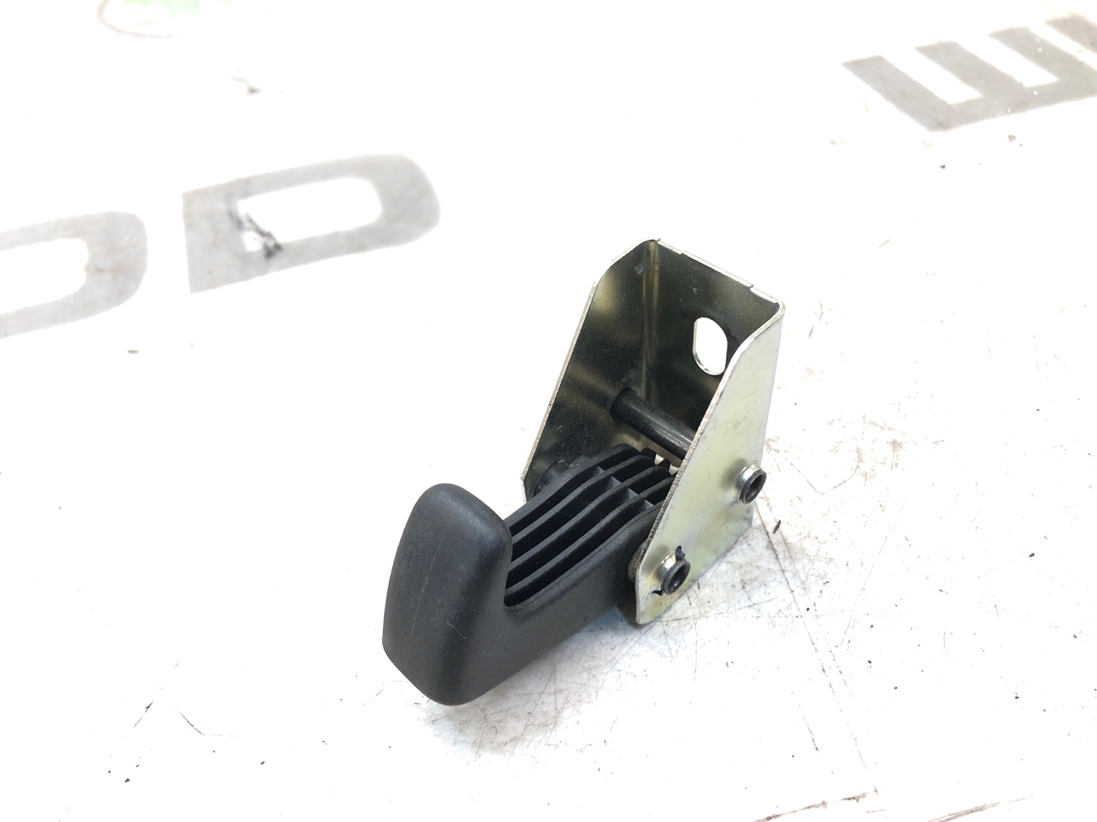 Крючок в багажник, 300 рублей, Москва