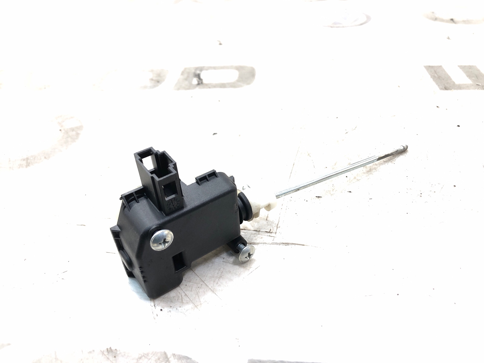 Активатор лючка бензобака, 500 рублей, Москва