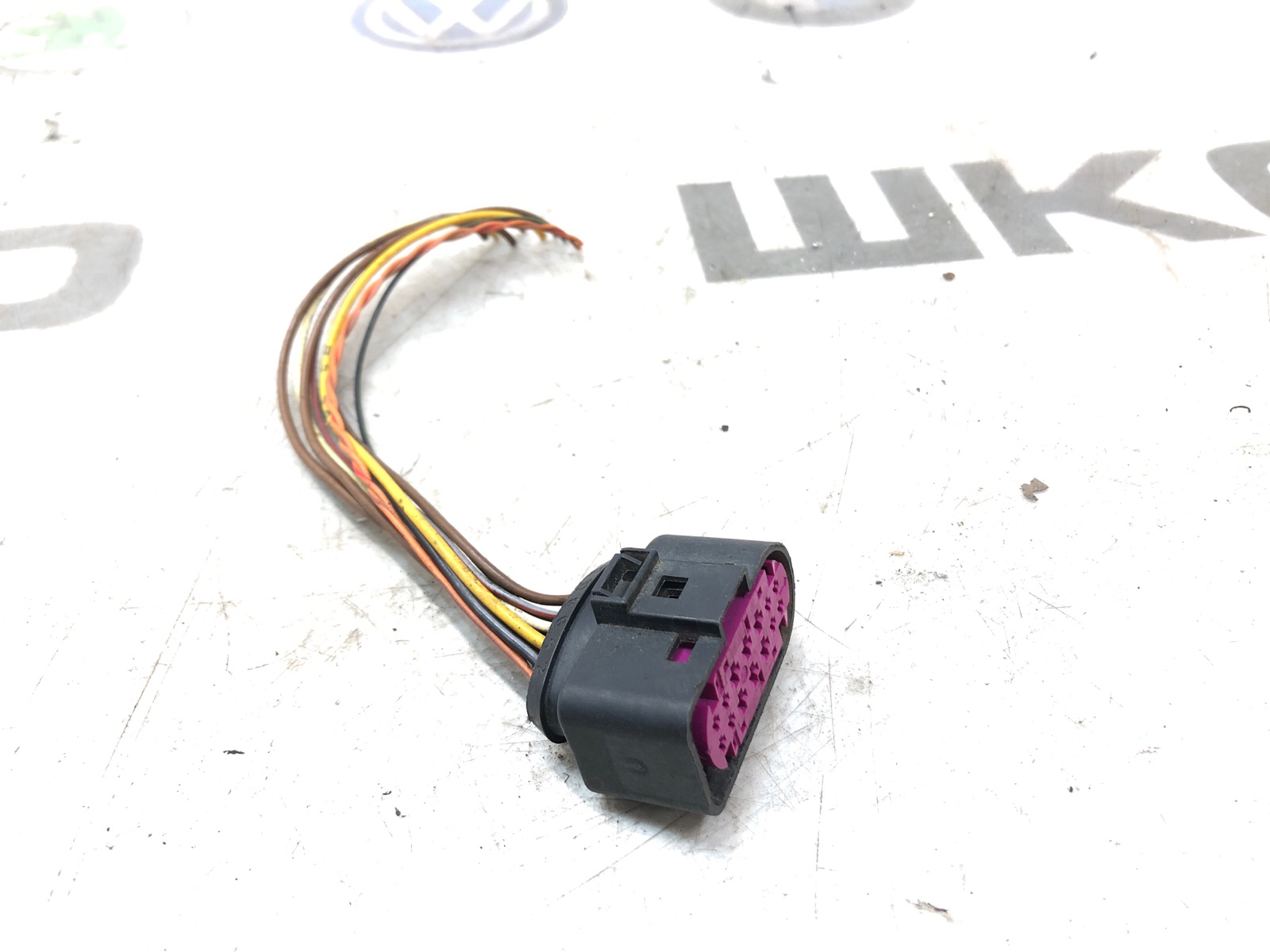 Разъем фары ксенон, 500 рублей, Москва