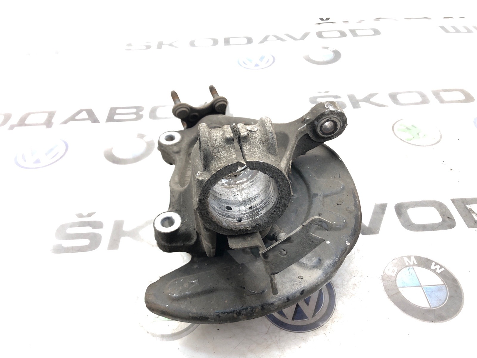 Кулак поворотный, 8000 рублей, Москва