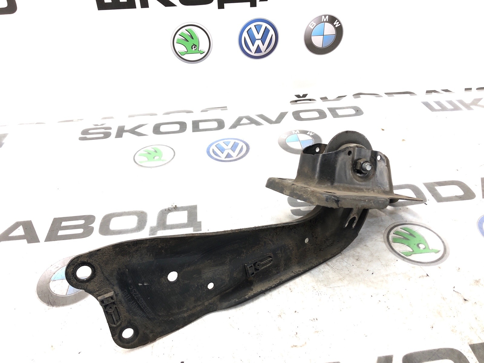 Рычаг продольный, 2000 рублей, Москва