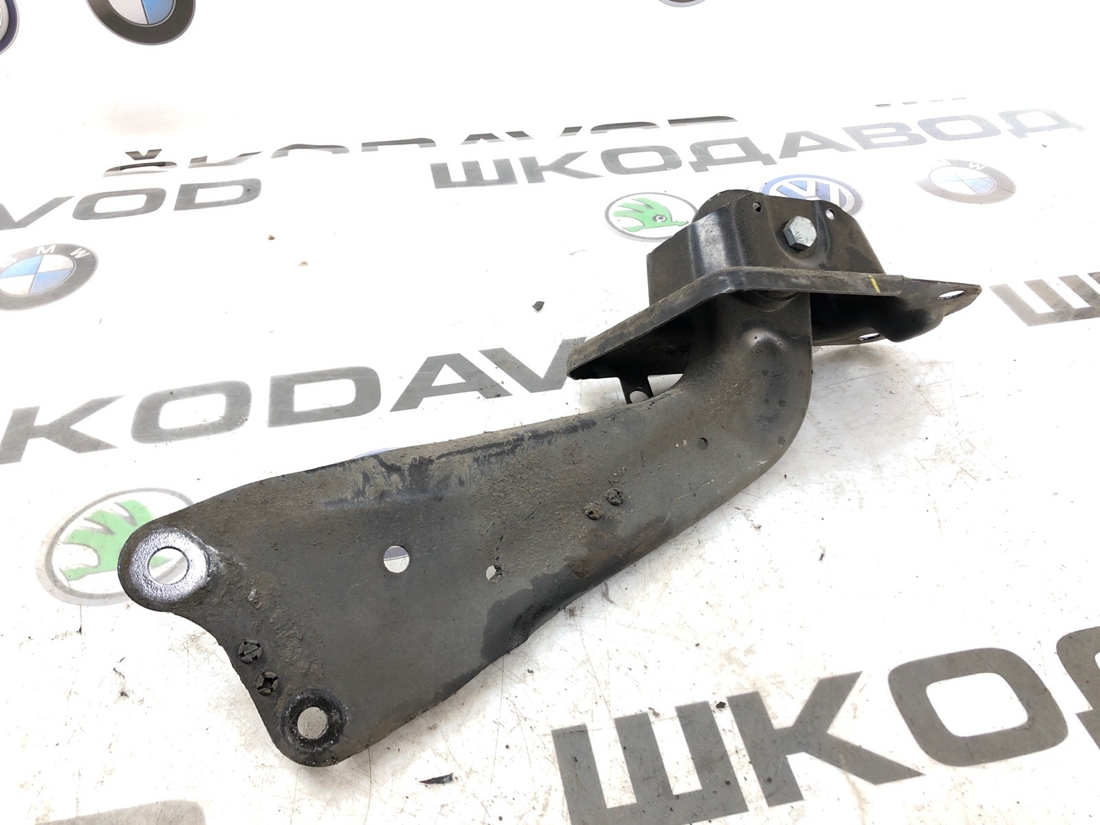 Рычаг продольный, 2000 рублей, Москва