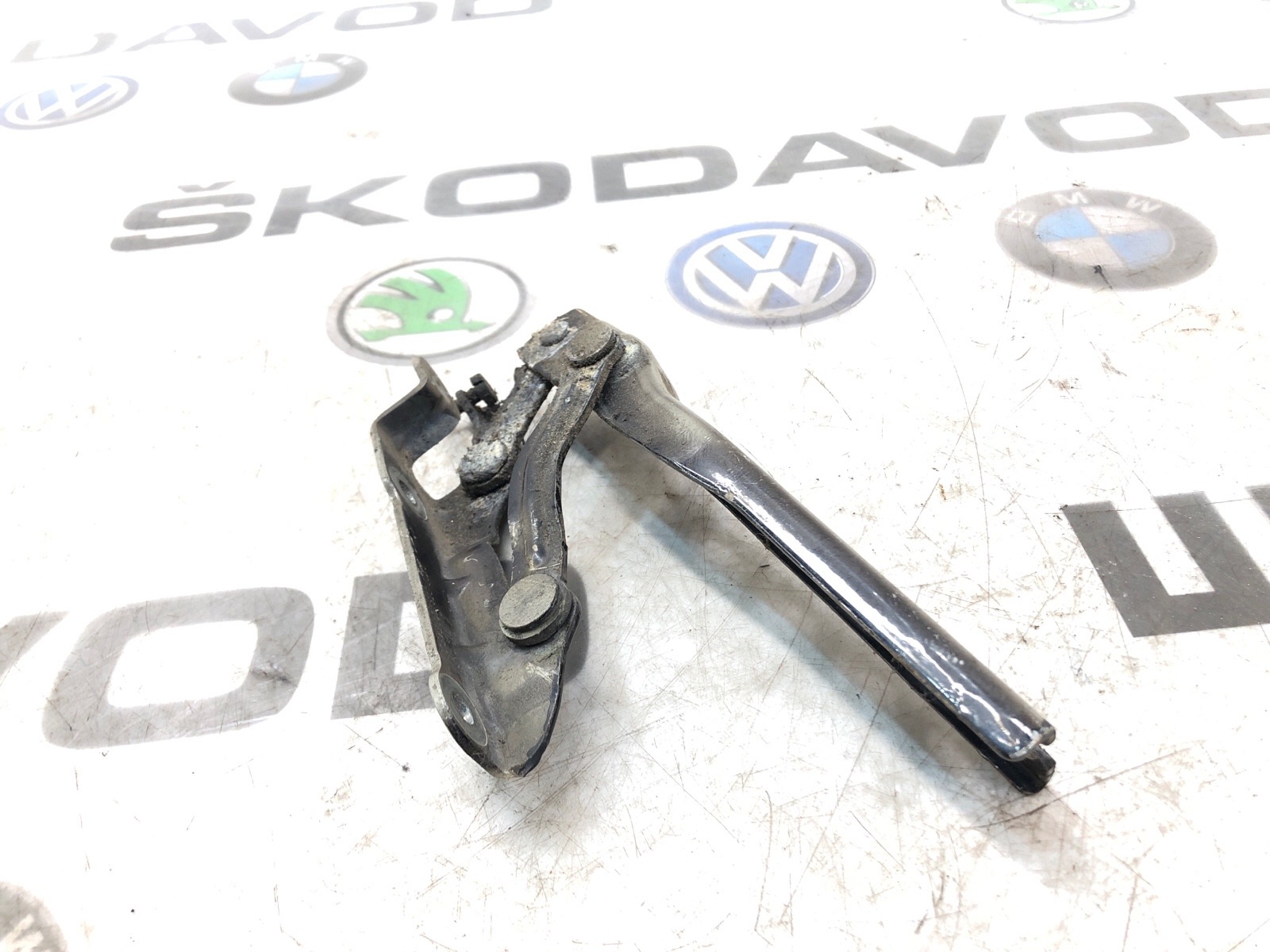 петля капота, 500 рублей, Москва