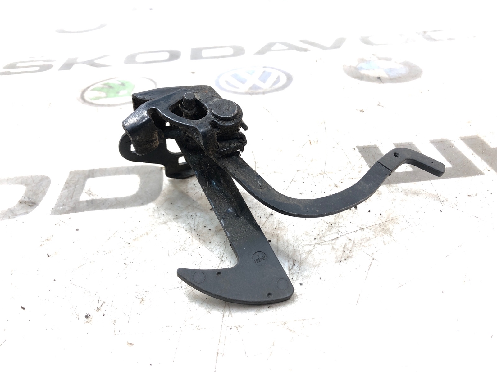 крюк капота, 1000 рублей, Москва