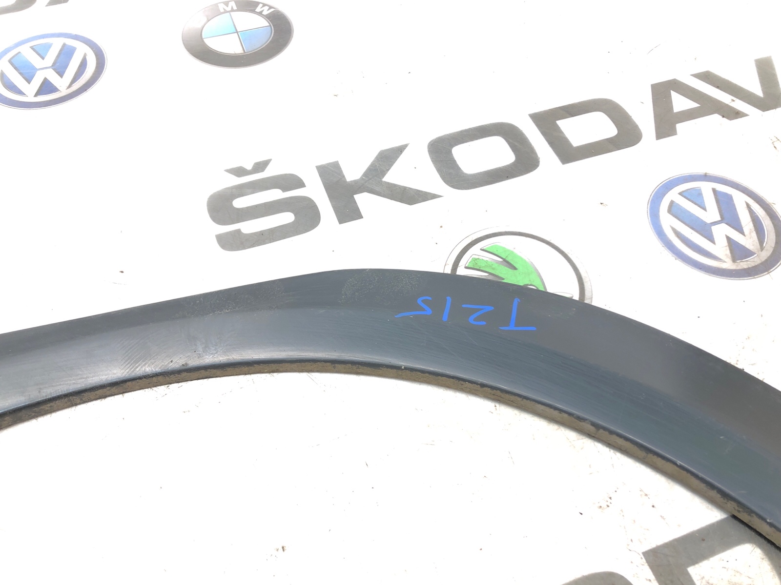 Накладка арки крыла, 2000 рублей, Москва