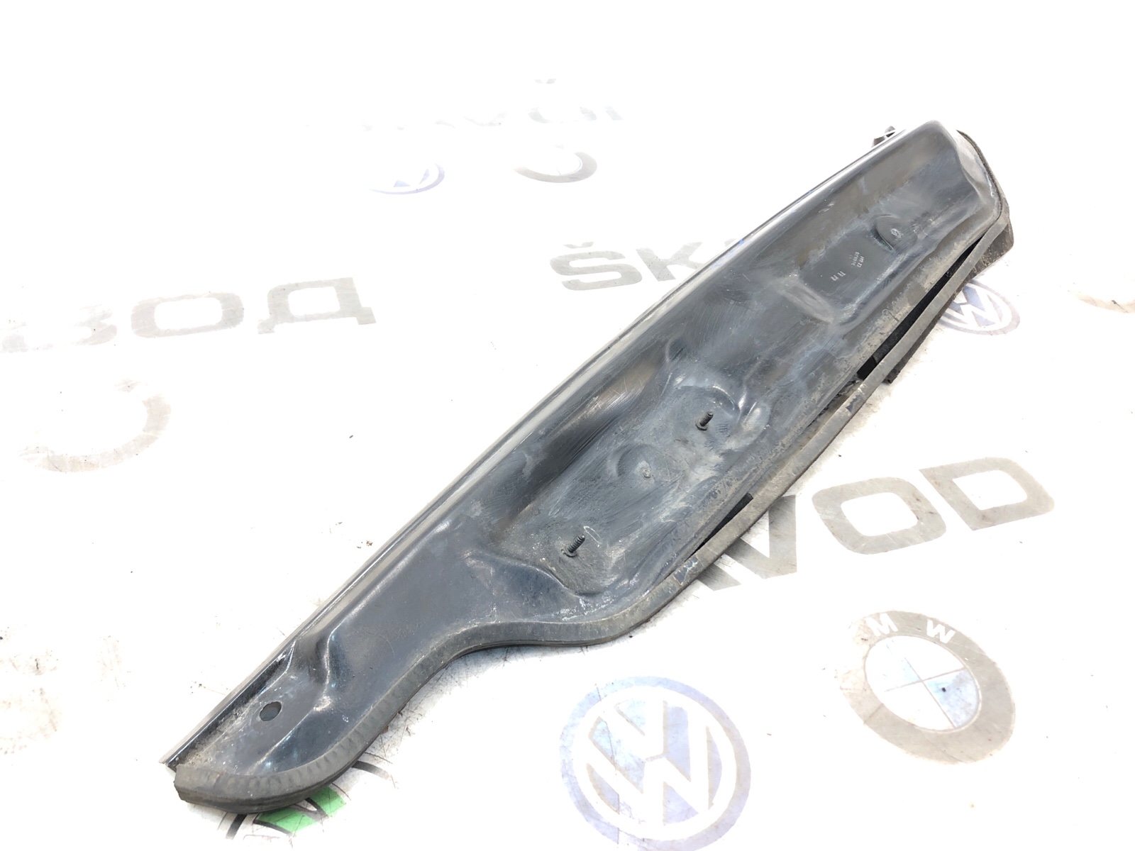 Водосток (водоотводящий короб), 1000 рублей, Москва